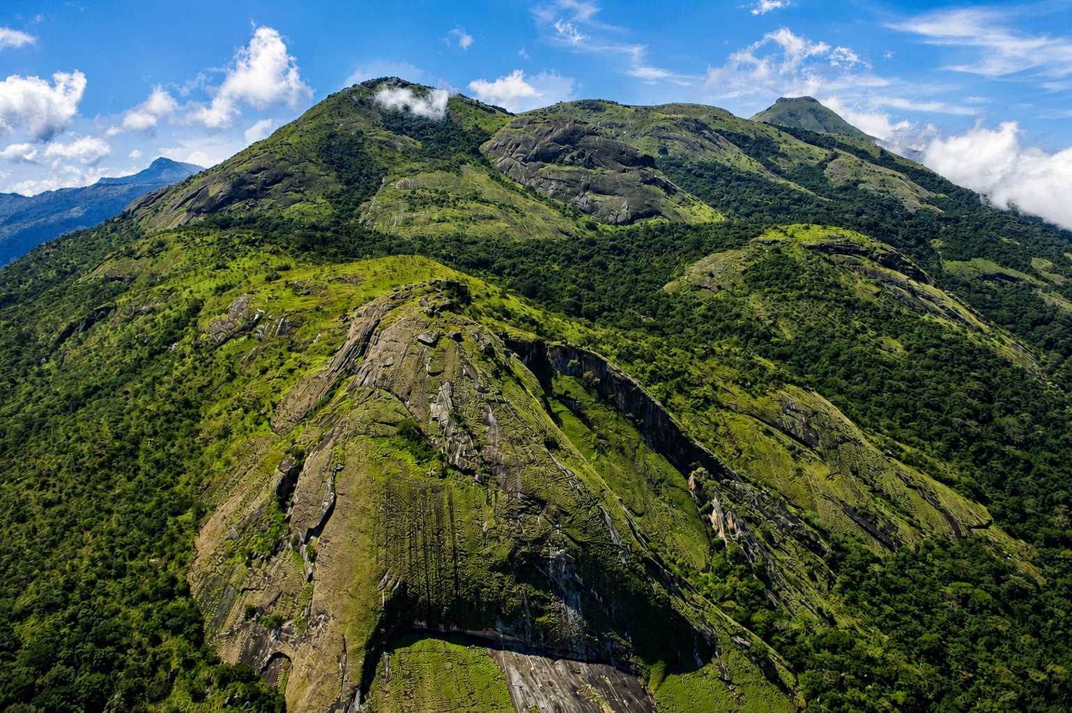 Loma Mountains